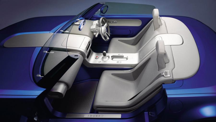 Интерьер Mazda Ibuki Concept 2003 года  (фото 17 из 18)